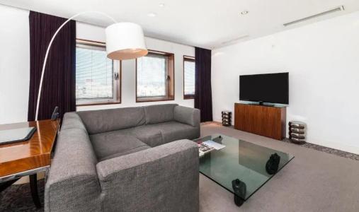 Ur Palacio Avenida - 49
