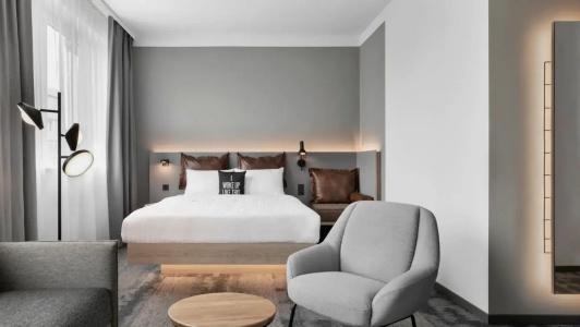 Moxy Duesseldorf City - 37