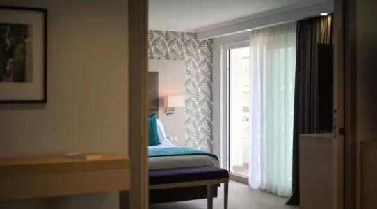 Juliana Cannes - 62