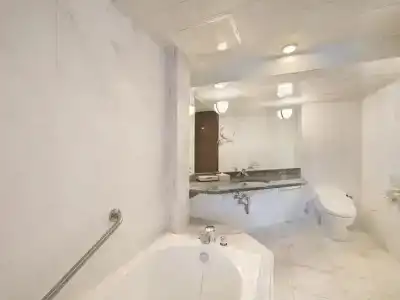 Okinawa Marriott Resort & Spa - 18
