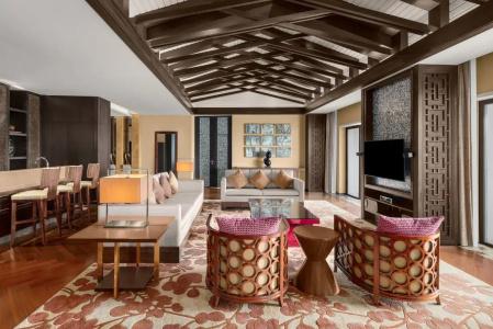 Sheraton Grand Hangzhou Wetland Park Resort - 80