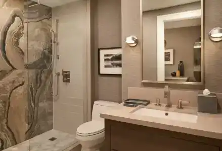 Hilton - 105