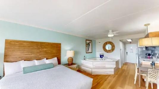 Princess Royale Oceanfront - 94