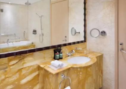 Crowne Plaza - Dubai Jumeirah, An Ihg - 51