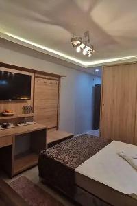 Beyond Otel - 25