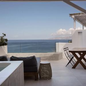 Boheme Mykonos Town - Small Luxurys of the World - 25