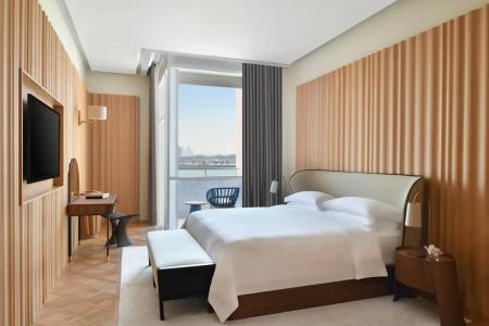 The Ritz-Carlton, - 101