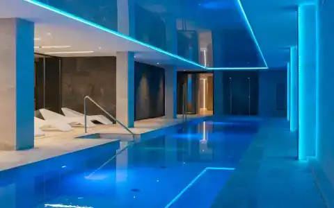 l'Azure 4* Sup - 13