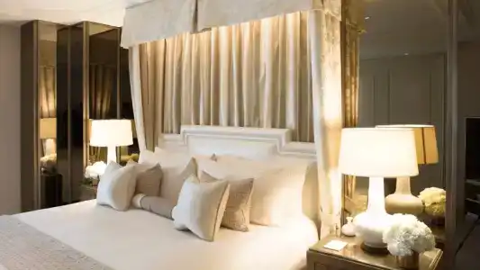 Four Seasons George v Paris - 60