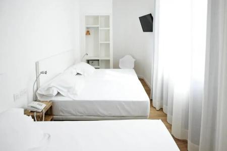 Som Nit Born - 35