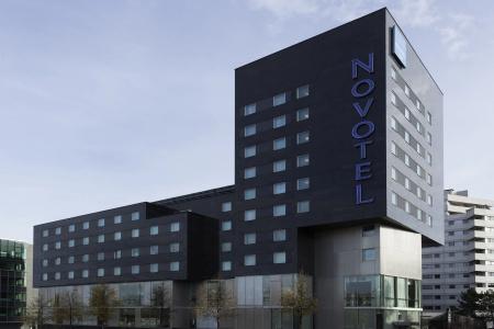 Novotel Paris 17 - 0
