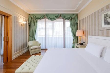 Royal Carlton - 59