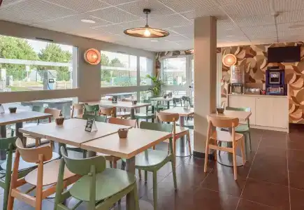 ibis budget Toulouse Cité de l'Espace 2 - 12