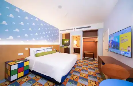 Toy Story Hotel - 26
