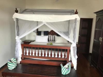 Suite Lanka - 46