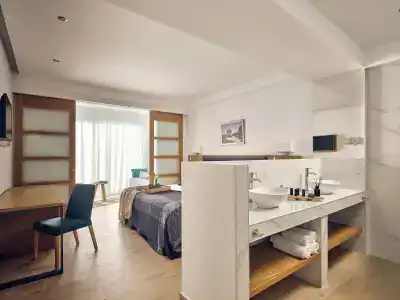 Cavo Orient Beach & Suites - 66