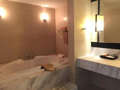 Sawaddi Patong Resort & Spa - Sha Extra Plus - 77
