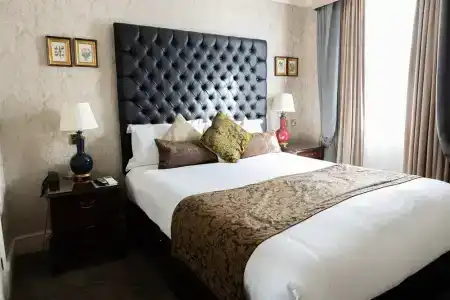 The Leonard - 5