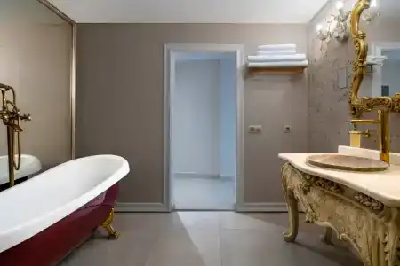 Elegance East - 67