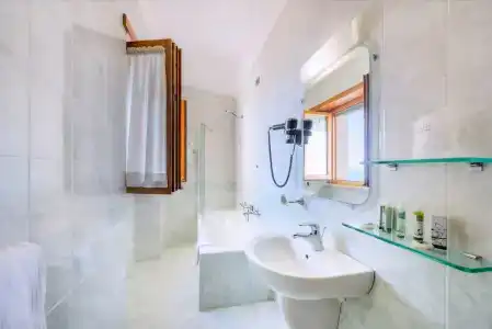 Astura Palace - 47