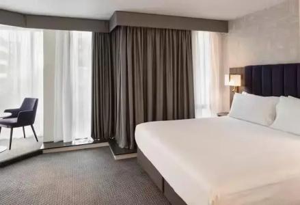 DoubleTree by Hilton Manchester Piccadilly - 22