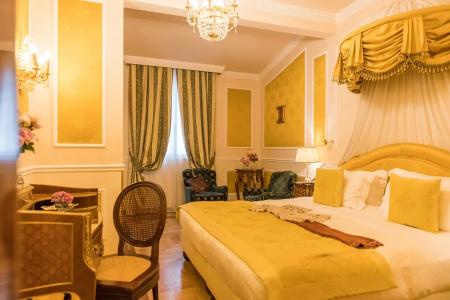 Bernini Palace - 36