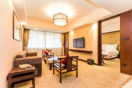 Guangdong Yingbin - 105