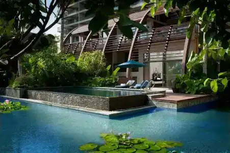 Pullman Oceanview Sanya Bay Resort & Spa - 36