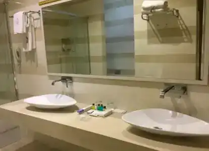 Спорт - 0