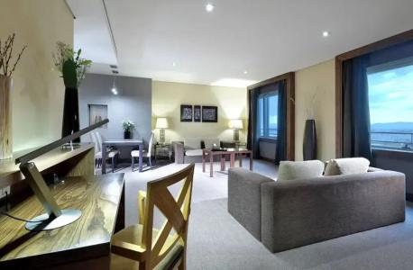 Eurostars Suites Mirasierra - 68