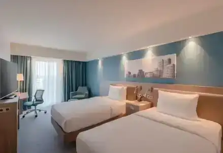 Hampton by Hilton Düsseldorf City Centre - 47