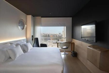 Barceló Sants - 4