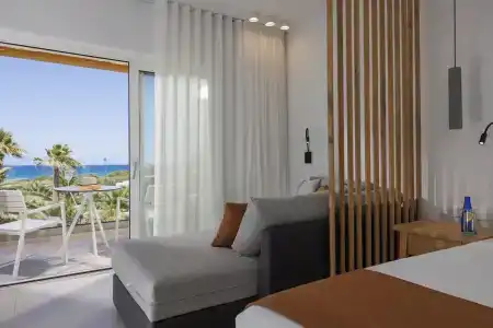 Anissa Beach - 41