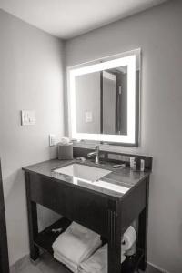 La Quinta By Wyndham Dallas i-35 Walnut Hill Ln - 40