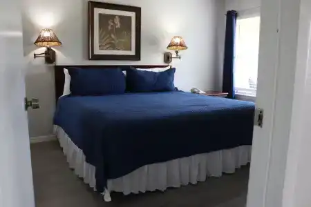 Parc Corniche Condominium Suites - 63