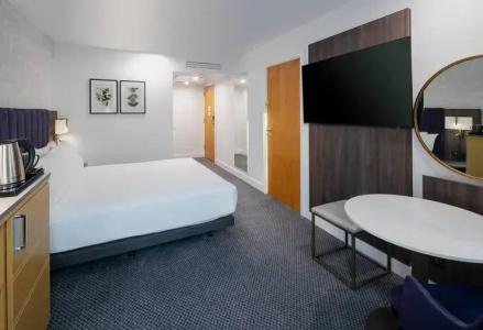 DoubleTree by Hilton Manchester Piccadilly - 28