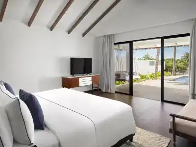 Paradise Island Resort & Spa - 56