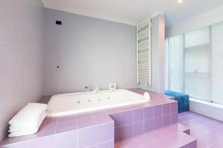 b&b Too Cute 2b Str8 - 87