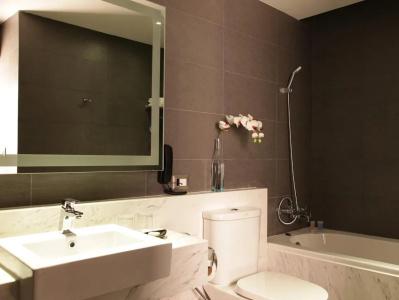 Grand Diamond Suites - 43