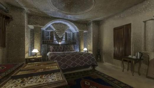 Antique Terrace Cave Suites - 32