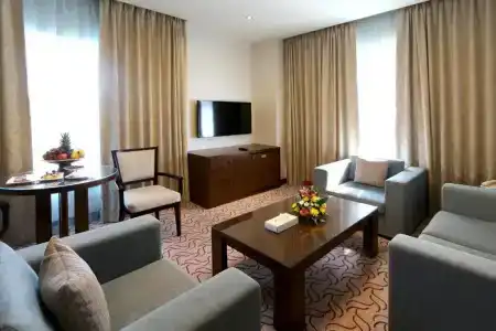 Samaya Deira - 61