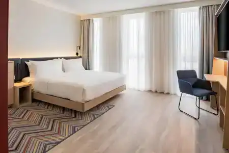 Hampton by Hilton Riga Airport - 1