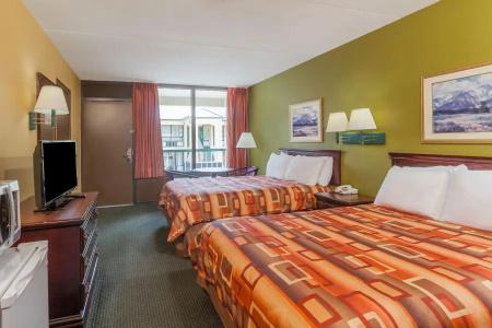 Days Inn by Wyndham Nashville Saint Thomas West Hospital - 10