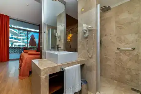Commodore Elite Suites & Spa Ultra All Inclusive - 35