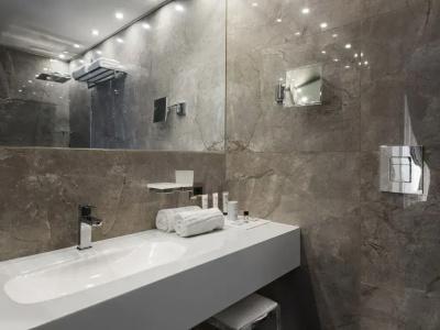 Lhp Napoli Palace & Spa - 56