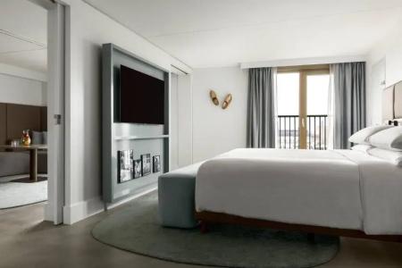 Amsterdam Marriott - 8