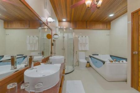 Araamus Maldives - 13