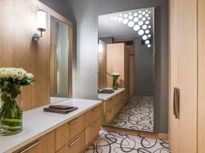 Sofitel Dubai Downtown - 52