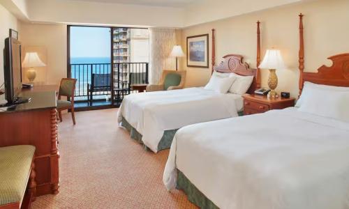 Hilton Hawaiian Village Waikiki Beach Resort - 28