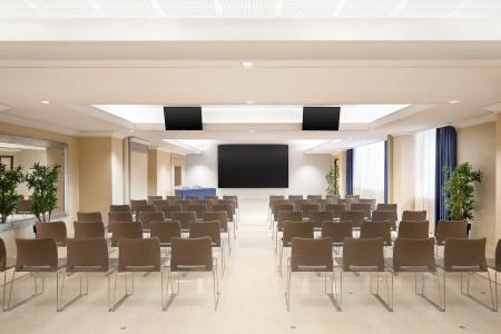 Courtyard by Marriott Rome Central Park - 14
